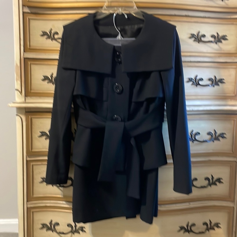 Black Sailor-Style Collar Jacket and Skirt with Tie size 4